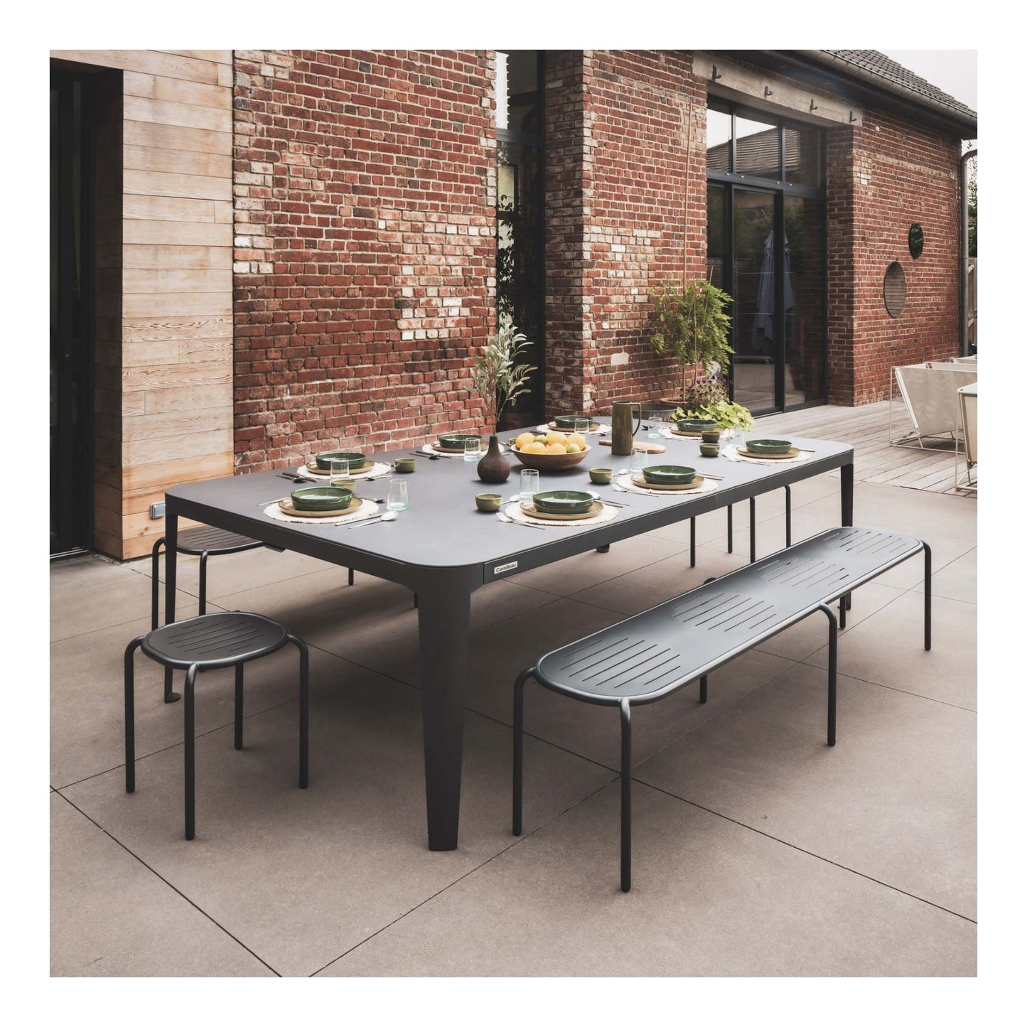Hyphen Ping Pong Table - Black
