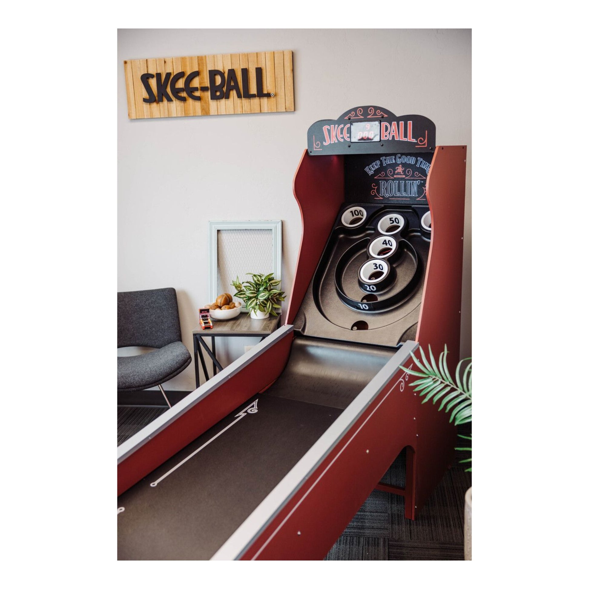 Close up of the Skee-Ball Deluxe digital LED marquee display and scoring rings