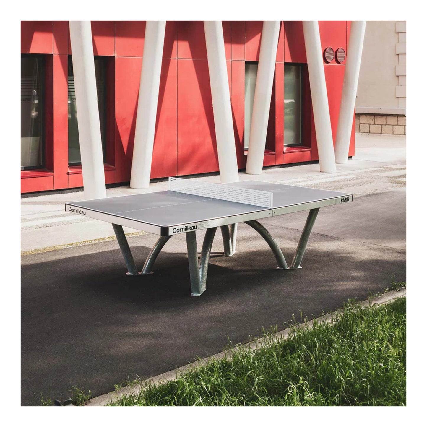 Cornilleau Park Outdoor Ping Pong Table